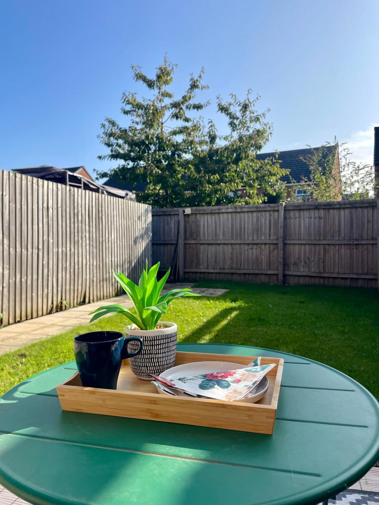 Modern 2-bed Townhouse In Kirkdale